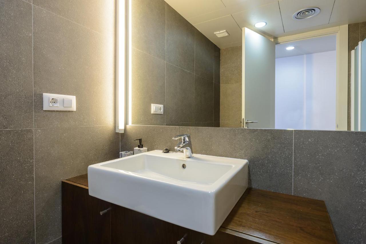 Apg Carrer Nou Atic Apartment Херона Екстериор снимка