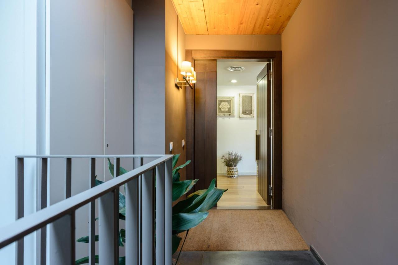 Apg Carrer Nou Atic Apartment Херона Екстериор снимка